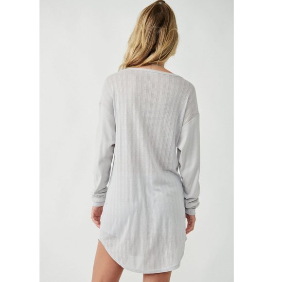 🎉LAST CHANCE🎉 FREE PEOPLE Weekend Vibe Pullover / Moon Struck - Picture 2 of 5